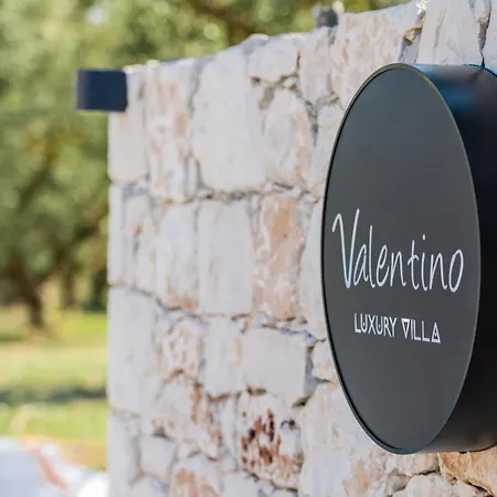 Willa Valentino Luxury Plános